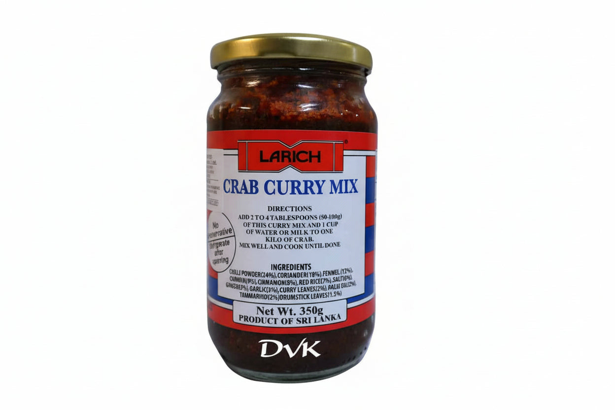 Jar of Larich Crab Curry Mix on a white background