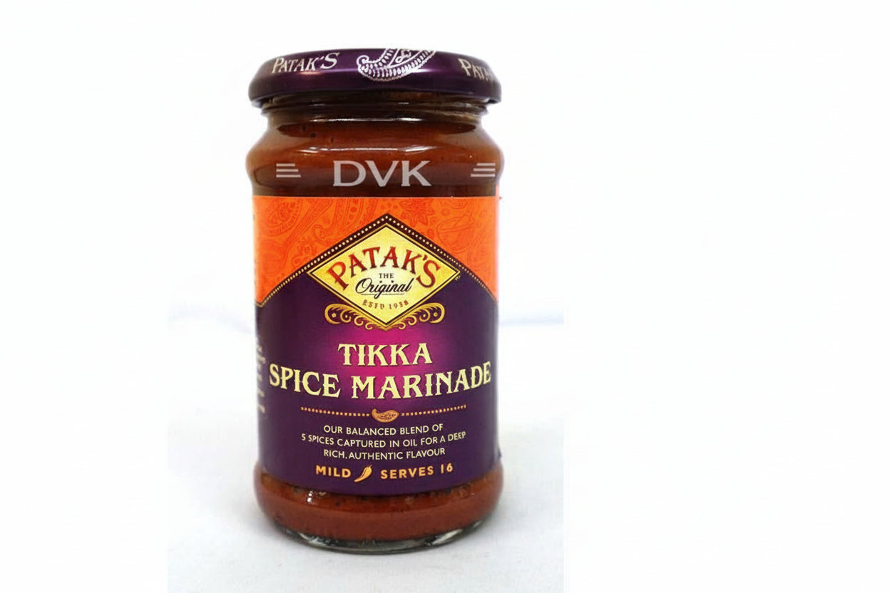 Jar of Patak's Tikka Spice Marinade on a white background