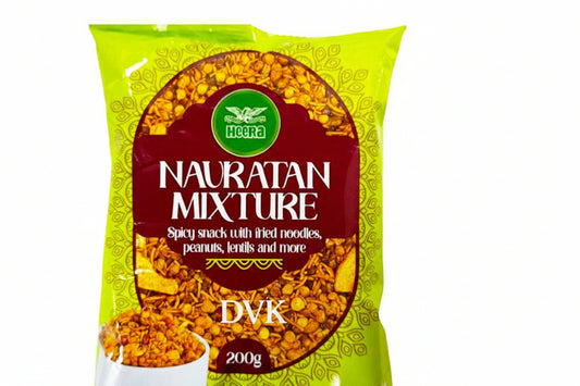 Packaging of Nauratan Mixture snack with green and red design